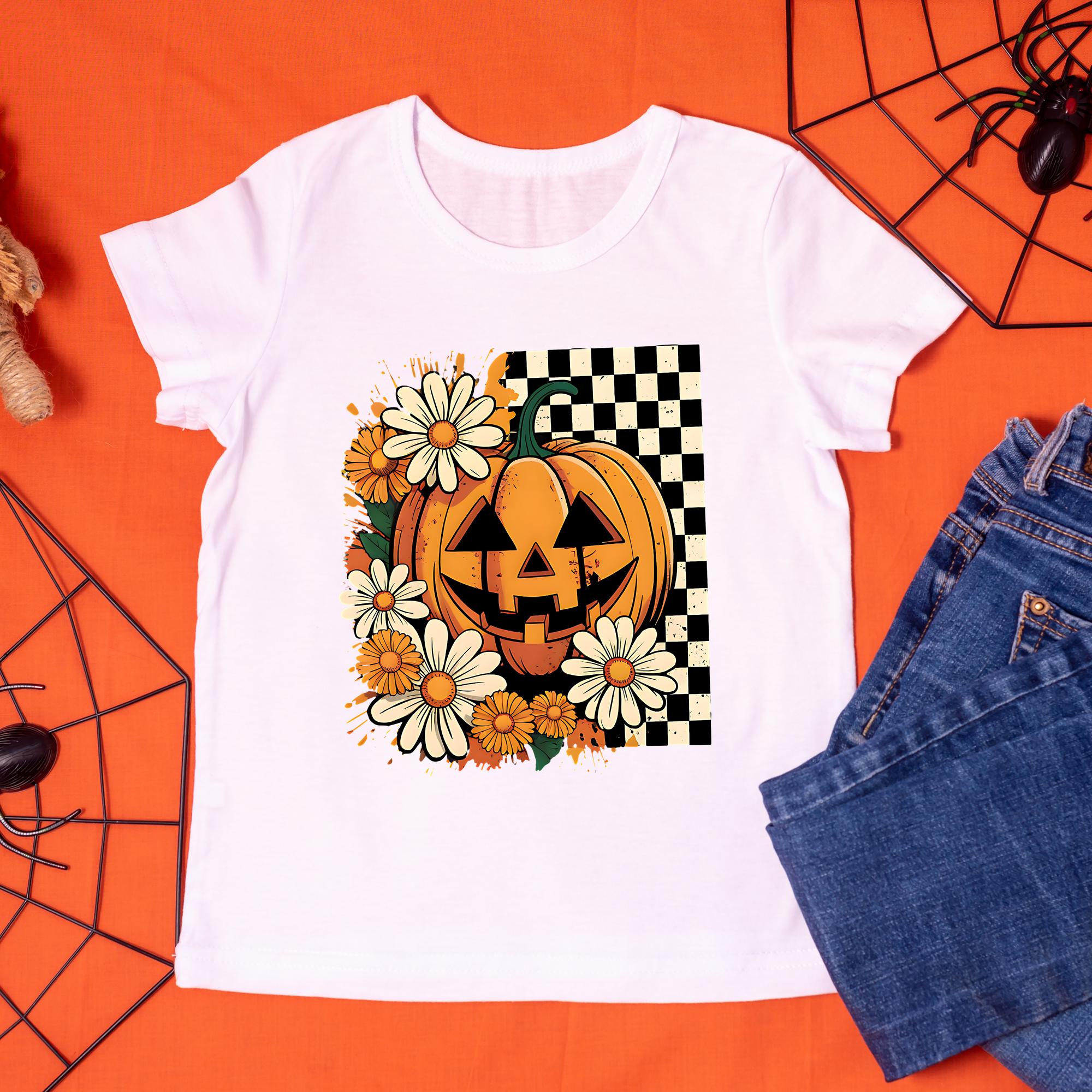 Daisy Pumpkin T-Shirt – Halloween Statement Tee