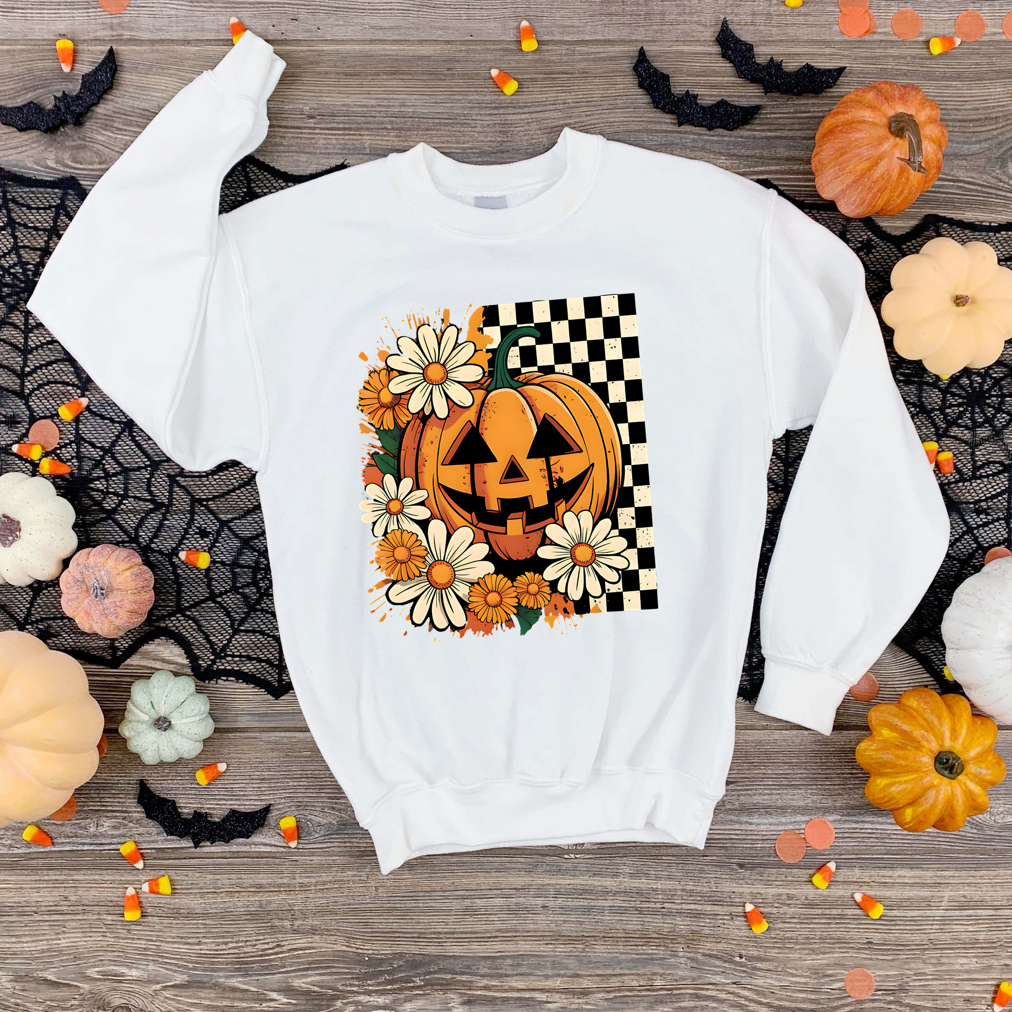Daisy Pumpkin T-Shirt – Halloween Statement Tee