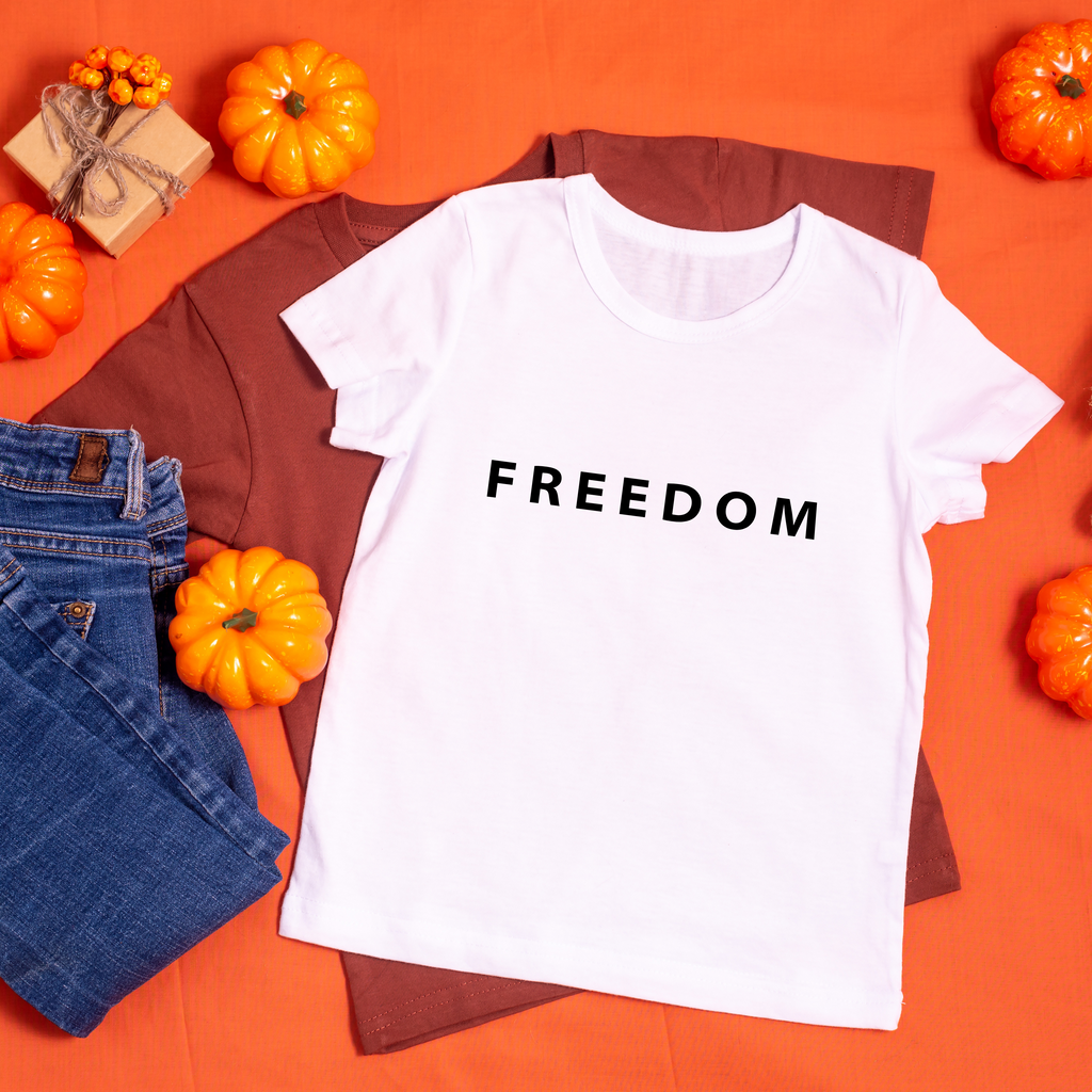 Freedom Sweatshirt – Graphic Tee