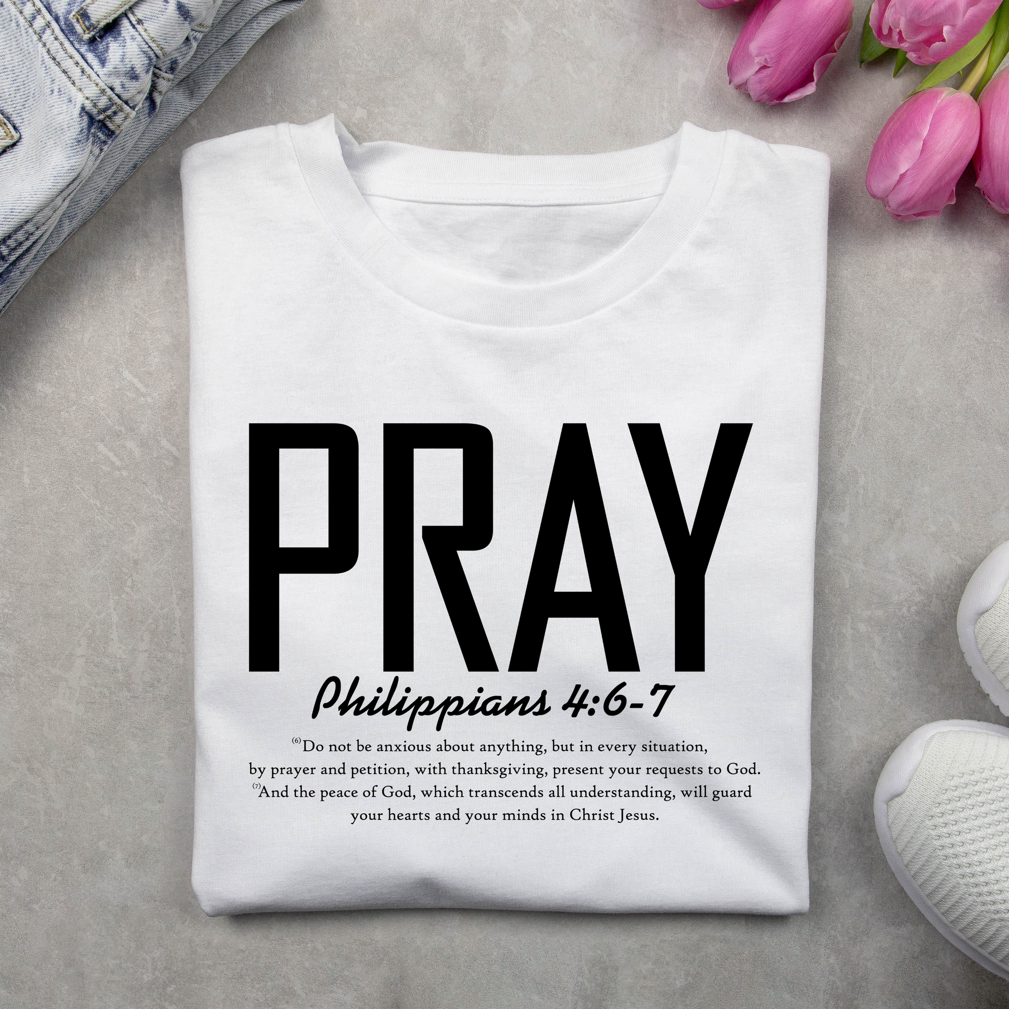 Pray Sweatshirt – Graphic Tee